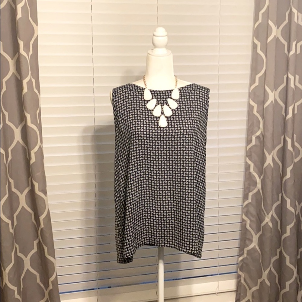 EUC Loft navy print shell